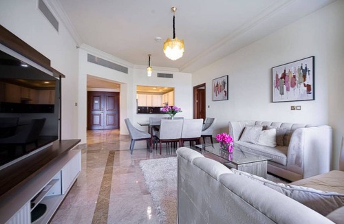 Palm Jumeirah Apartment | 160 m² Apartment ∙ 2 bedrooms ∙ 5 guests