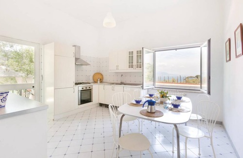 Priora House | 160 m² House ∙ 3 bedrooms ∙ 6 guests