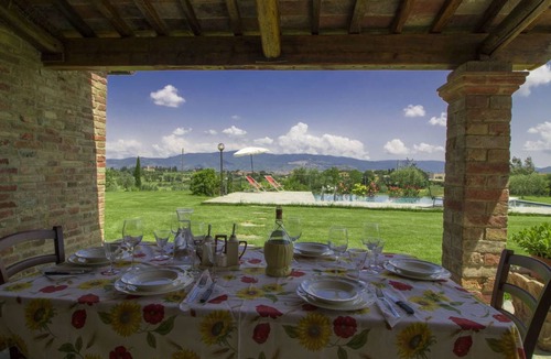 Cortona Villa | 160 m² Villa ∙ 4 bedrooms ∙ 9 guests