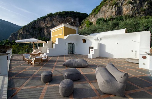 Arienzo Villa | 160 m² Villa ∙ 5 bedrooms ∙ 10 guests
