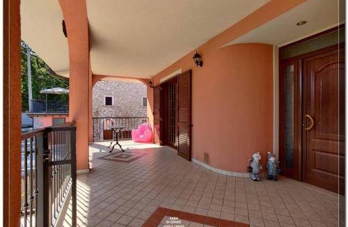 Abbateggio House | 172 m² House ∙ 3 bedrooms ∙ 8 guests