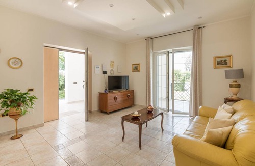Villa Santa Lucia House | 180 m² House ∙ 3 bedrooms ∙ 6 guests