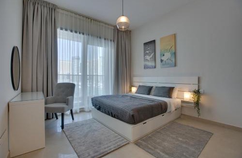 Dubai Marina Apartment | 1BD apt in Sparkle Tower by Swarovsky big capacity