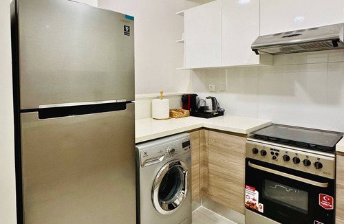 Business Bay Apartment | 1BR Apartment Downtown Dubai with Burj Khalifa and Canal Views