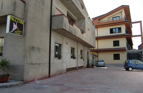 Siderno Marina Apartment | 2 bedroom apartment with roof terrace in Siderno Marina, South Italy