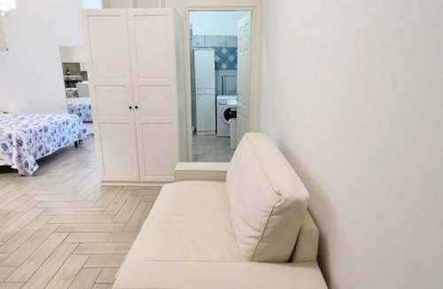 Marini House | 2 Bedroom Private vacation home in Molina