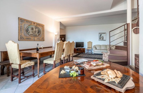 Verucchio Apartment | 200 m² Apartment ∙ 2 bedrooms ∙ 5 guests