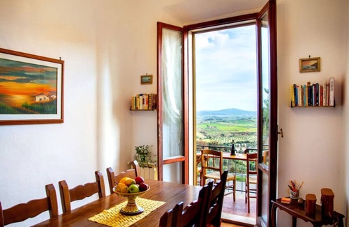 Montemassi House | 200 m² House ∙ 3 bedrooms ∙ 8 guests