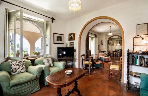 Poggio Catino House | 200 m² House ∙ 5 bedrooms ∙ 10 guests