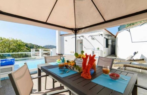 Casamicciola Terme Villa | 200 m² Villa ∙ 2 bedrooms ∙ 6 guests