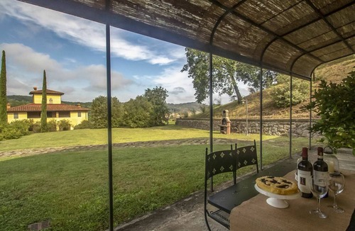 San Giovanni Valdarno Apartment | 210 m² Apartment ∙ 2 bedrooms ∙ 6 guests
