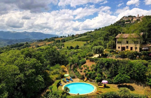 Penna San Giovanni House | 220 m² House ∙ 4 bedrooms ∙ 10 guests