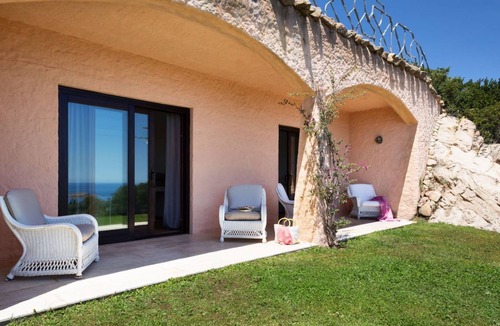 Pantogia Villa | 250 m² Villa ∙ 5 bedrooms ∙ 9 guests