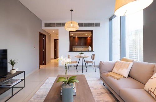 Downtown Dubai Apartment | 2BR 42nd Floor, Tranquil Spot Burj Khalifa View, 29 Boulevard Tower 1