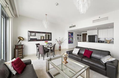 Dubai House | 2BR Harbour Views T1, Creek View