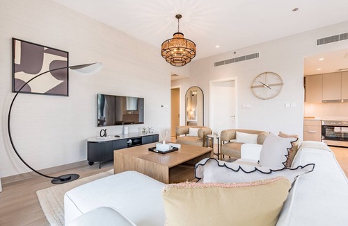 Dubai Apartment | 3 Bed + Maid's Room Near Festival City Mall, Creek Beach by Deluxe Holiday Homes