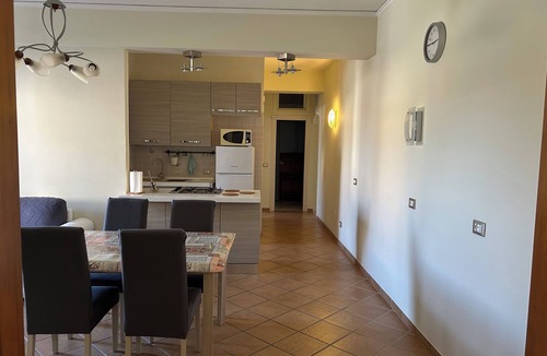Casamicciola Terme Apartment | 3-bedroom apartment in wonderful Casamicciola Terme with AC, WiFi