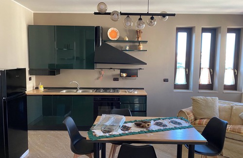 Frattaminore Villa | 3 Bedroom Villa in Frattaminore (NA)