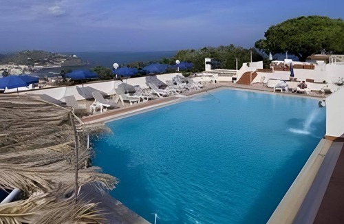 Casamicciola Terme Hotel | 30 m² Hotel ∙ 127 guests