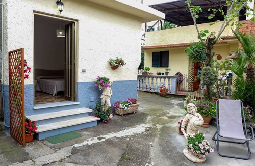 Sant'Agata sui Due Golfi House | 30 m² House ∙ 1 bedroom ∙ 2 guests