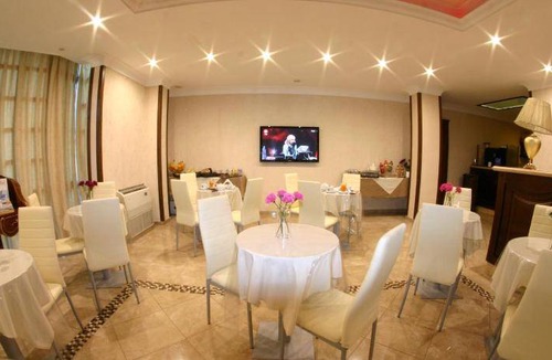 Naples Hotel | 30 m² Hotel ∙ 4 guests