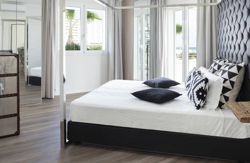 Misano Adriatico Villa | 300 m² Villa ∙ 6 bedrooms ∙ 12 guests