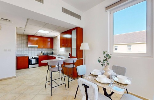 Motor City Apartment | 311 Widcombe House - Tranquil One Bed in Motor City