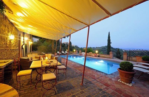 Fabbrica House | 320 m² House ∙ 5 bedrooms ∙ 13 guests