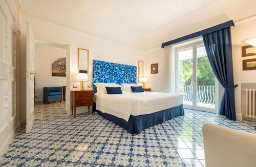 Capri House | 340 m² Farmhouse ∙ 5 bedrooms ∙ 10 guests