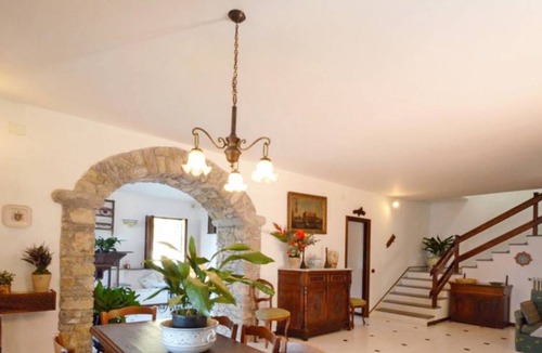 Termini Villa | 340 m² Villa ∙ 8 bedrooms ∙ 17 guests