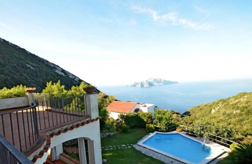 Termini Villa | 340 m² Villa ∙ 8 bedrooms ∙ 17 guests