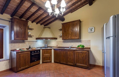 Rapolano Terme Villa | 340 m² Villa ∙ 8 bedrooms ∙ 16 guests