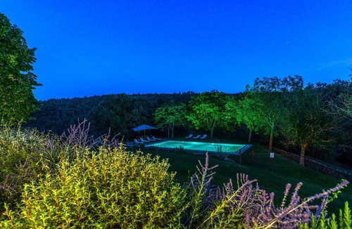 Sarteano Villa | 345 m² Villa ∙ 5 bedrooms ∙ 10 guests