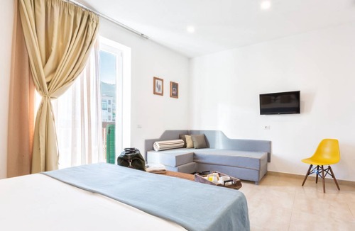 Sorrento City Centre House | 35 m² House ∙ 1 bedroom ∙ 3 guests