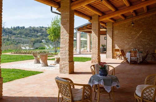 Longiano Villa | 350 m² Villa ∙ 4 bedrooms ∙ 8 guests