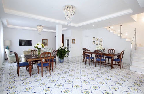 Sorrento Villa | 350 m² Villa ∙ 5 bedrooms ∙ 12 guests