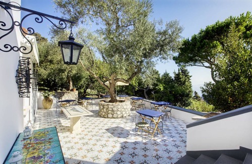 Tiberio Villa | 350 m² Villa ∙ 7 bedrooms ∙ 14 guests
