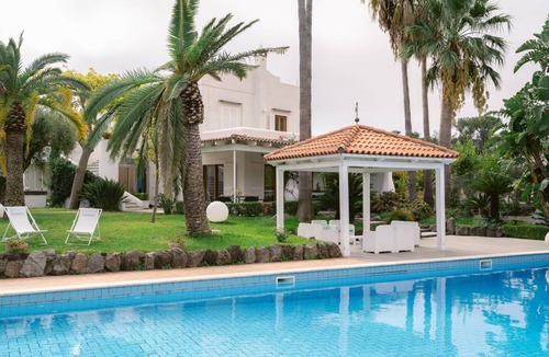 Ischia Porto Villa | 360 m² Villa ∙ 6 bedrooms ∙ 12 guests