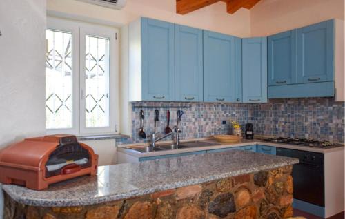 Joppolo House | 4 Bedroom Lovely Home In Ricadi