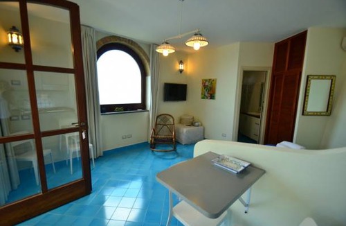 Massa Lubrense House | 40 m² House ∙ 1 bedroom ∙ 2 guests