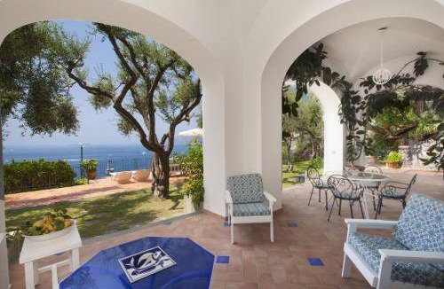Arienzo Villa | 400 m² Villa ∙ 6 bedrooms ∙ 12 guests
