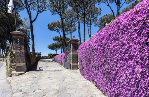 Sant'Agata sui Due Golfi Villa | 400 m² Villa ∙ 11 bedrooms ∙ 32 guests