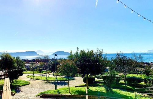 Pozzuoli Bed & Breakfast | 44 m² Bed and breakfast ∙ 4 guests