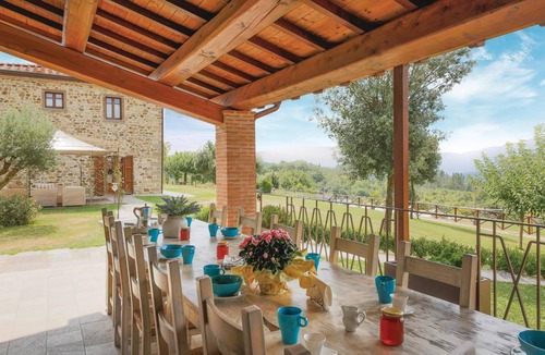 Bibbiena House | 450 m² House ∙ 9 bedrooms ∙ 17 guests