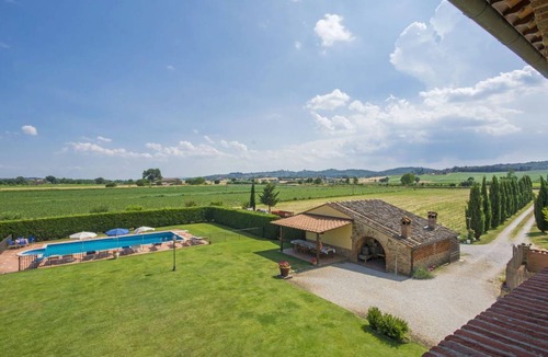 Monte San Savino Villa | 450 m² Villa ∙ 6 bedrooms ∙ 15 guests