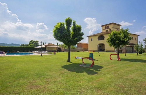 Monte San Savino Villa | 450 m² Villa ∙ 6 bedrooms ∙ 15 guests