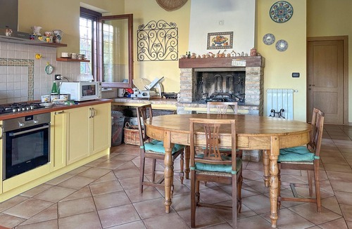 Termoli House | 5 bedroom nice home in Termoli