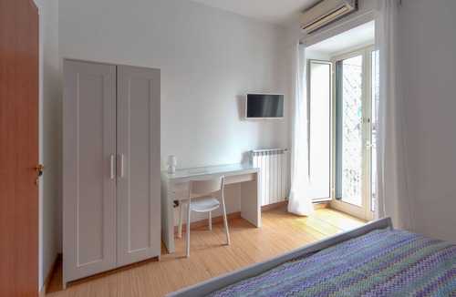 Materdei Apartment | 5 minutes from Salvator Rosa metro, apartment suitable for families and groups
