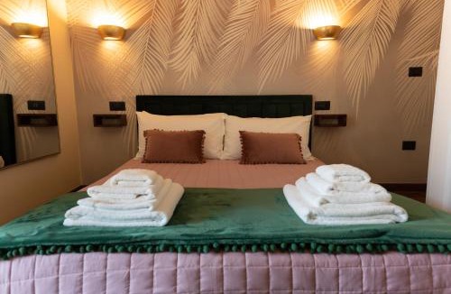 Cosenza House | 5 Sensi - Vasca Idromassaggio, Terrazzo, Fibra Ultraveloce, Parcheggio Coperto su Richiesta