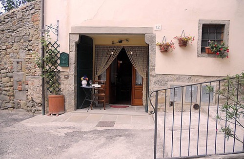 Cortona Old Town Apartment | 50 m² Apartment ∙ 1 bedroom ∙ 2 guests